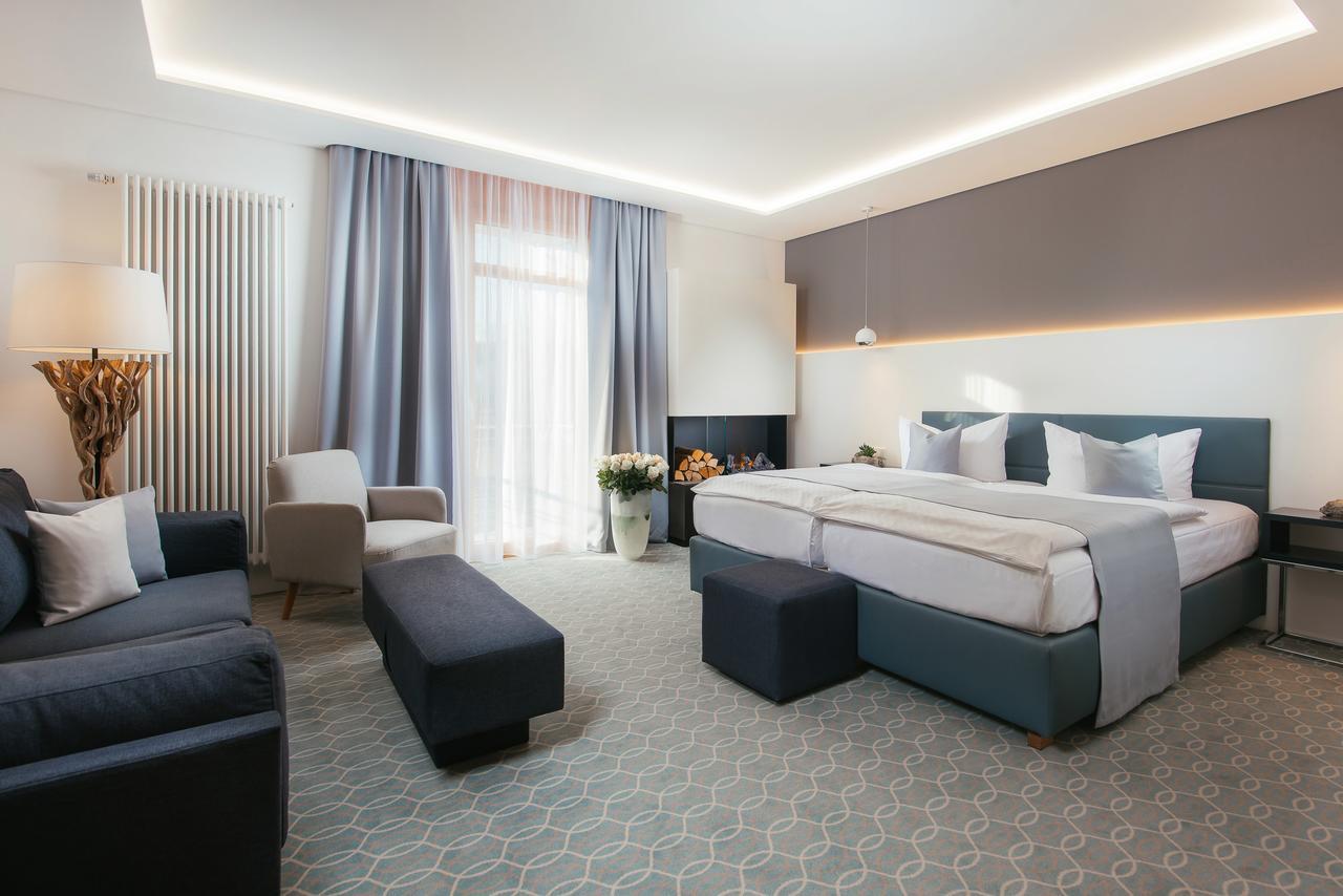 Parkhotel IV Jahreszeiten Кюлунгсборн Екстер'єр фото