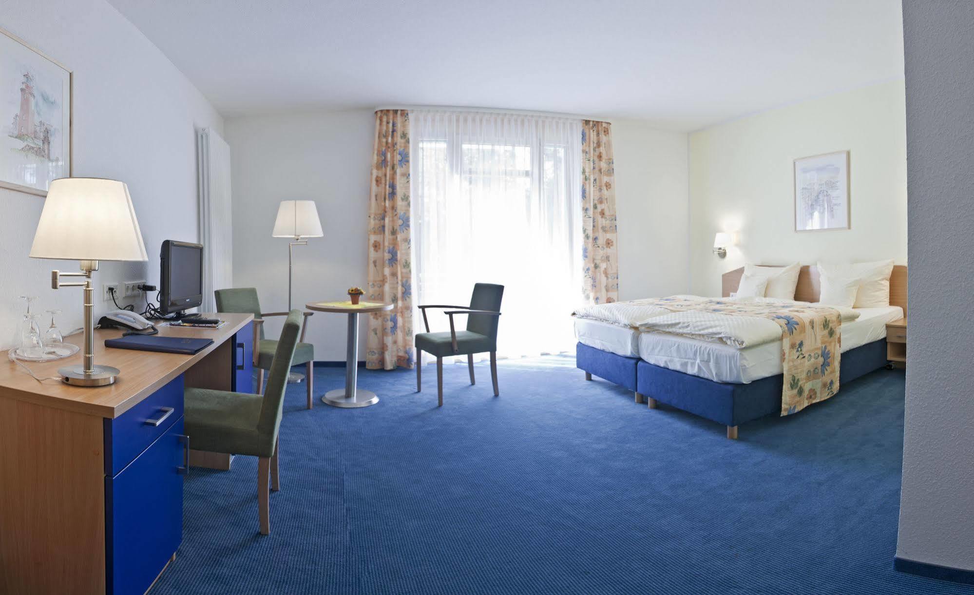 Parkhotel IV Jahreszeiten Кюлунгсборн Екстер'єр фото